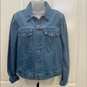 NEW wTag-LEVI’S Blue Denim Trucker Jacket L
